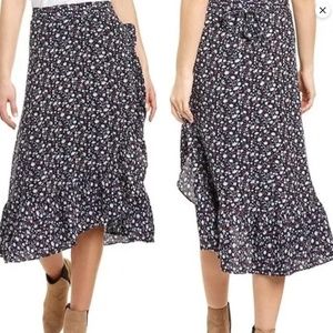 Madewell floral wrap skirt size 4